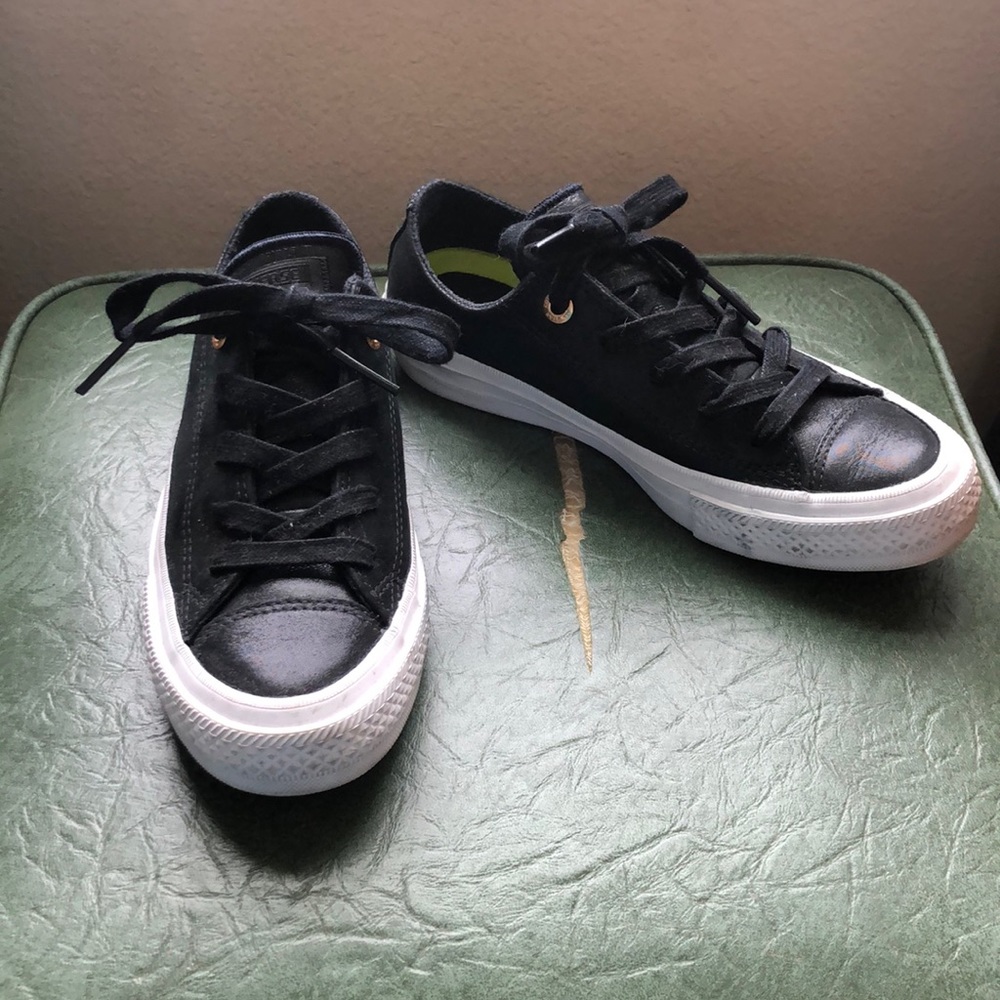 Converse lease up sneakers black with white